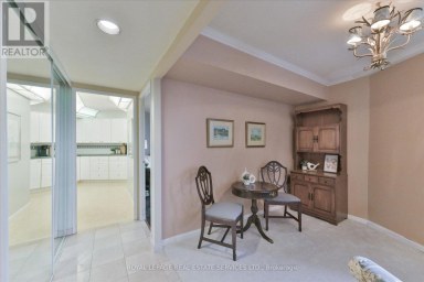 E1 - 284 MILL ROAD Toronto (Markland Wood) Ontario photo 17