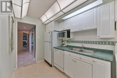 E1 - 284 MILL ROAD Toronto (Markland Wood) Ontario photo 21