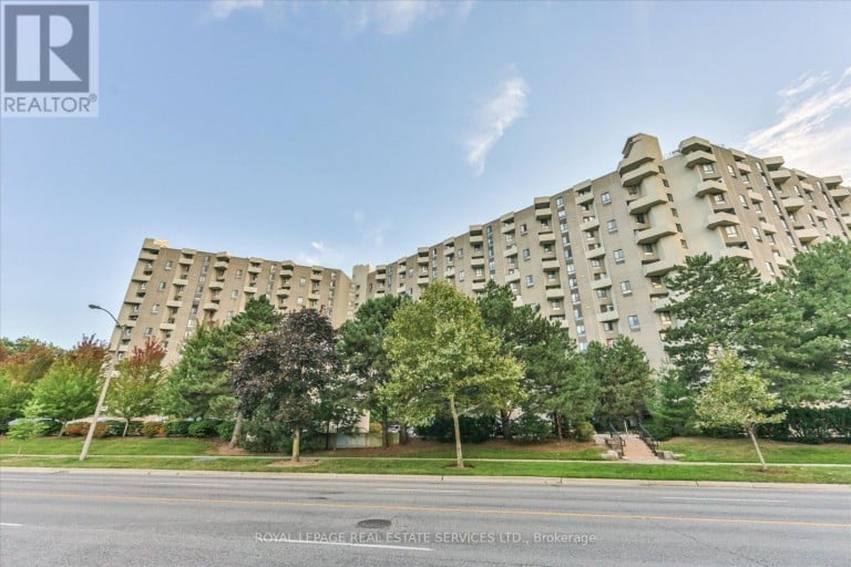 E1 - 284 MILL ROAD, Toronto (Markland Wood), Ontario, M9C4W6