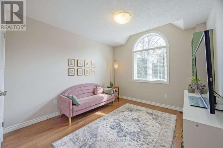 49 ORCHARD STREET, London South (South E), Ontario, N6J2R4