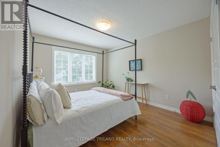 49 ORCHARD STREET, London South (South E), Ontario, N6J2R4