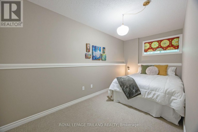 49 ORCHARD STREET, London South (South E), Ontario, N6J2R4