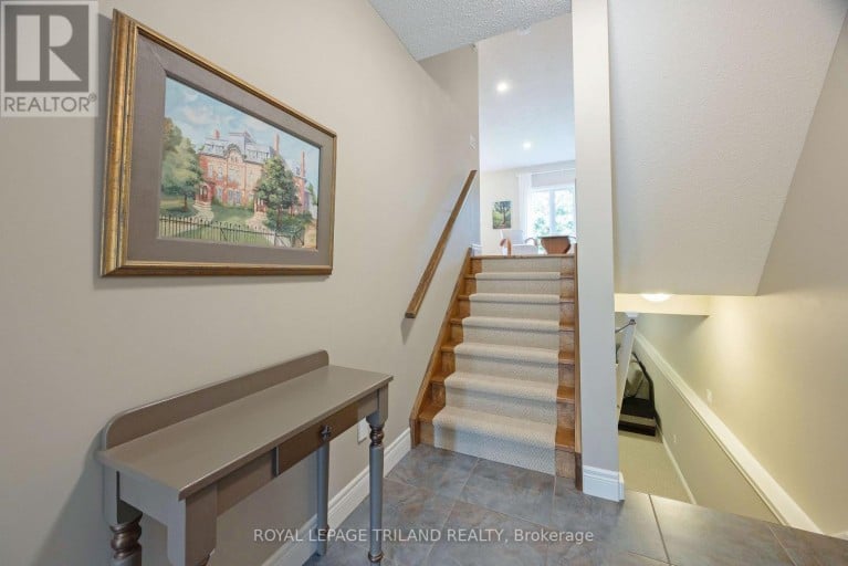 49 ORCHARD STREET, London South (South E), Ontario, N6J2R4