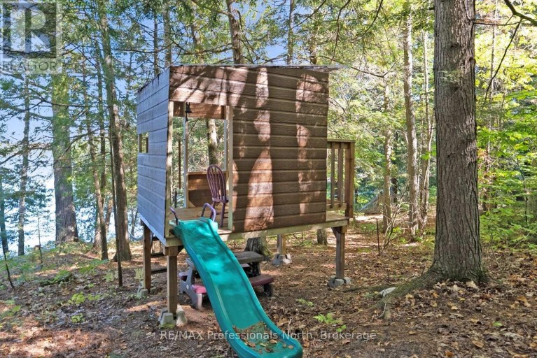 1440 BILLINGS LAKE ROAD, Highlands East (Glamorgan), Ontario, K0M1R0