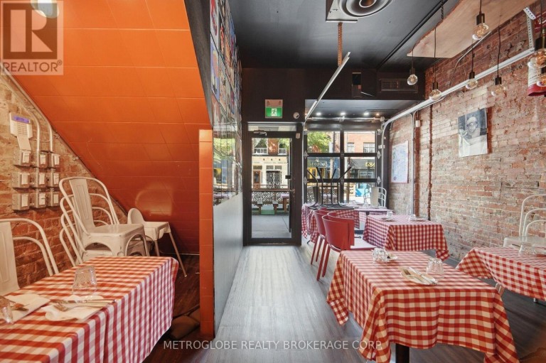 587-589 COLLEGE STREET, Toronto (Trinity-Bellwoods), Ontario, M6G1B2