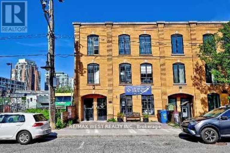 31 ATLANTIC AVENUE, Toronto (Niagara), Ontario, M6K1E3