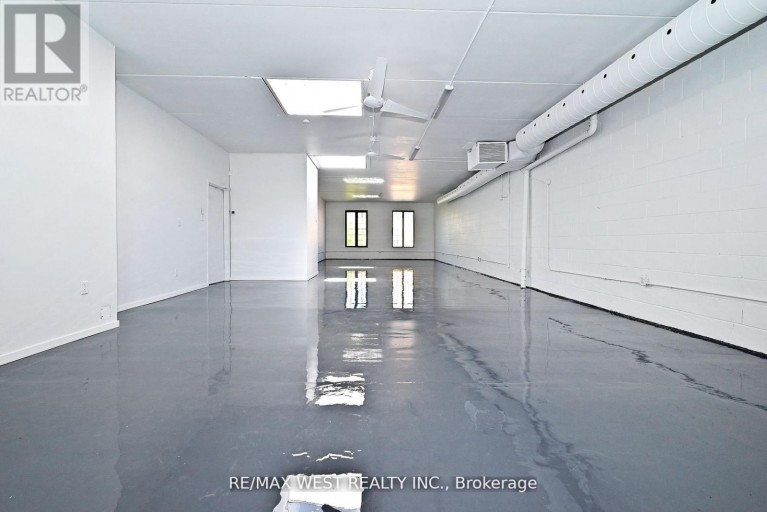 31 ATLANTIC AVENUE, Toronto (Niagara), Ontario, M6K1E3