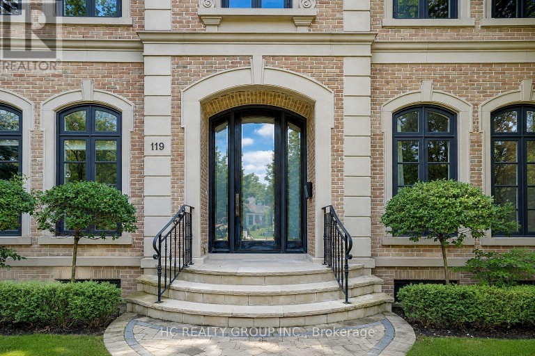 119 STRATHALLAN BOULEVARD, Toronto (Lawrence Park South), Ontario, M5N1S9