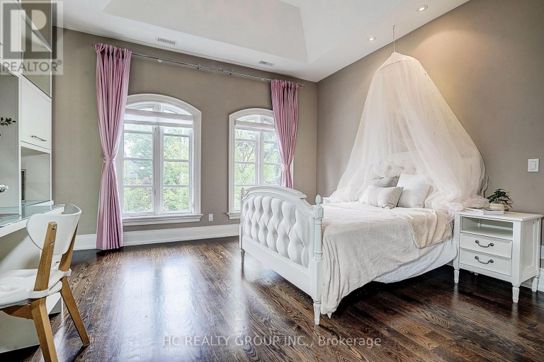 119 STRATHALLAN BOULEVARD, Toronto (Lawrence Park South), Ontario, M5N1S9