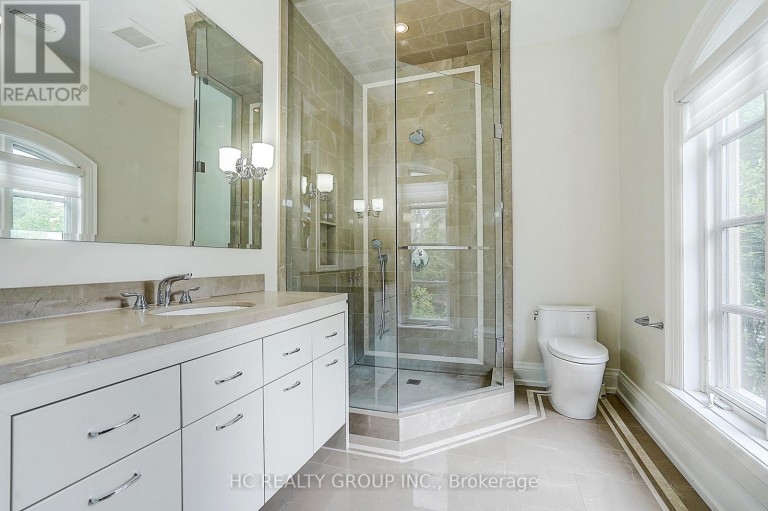 119 STRATHALLAN BOULEVARD, Toronto (Lawrence Park South), Ontario, M5N1S9