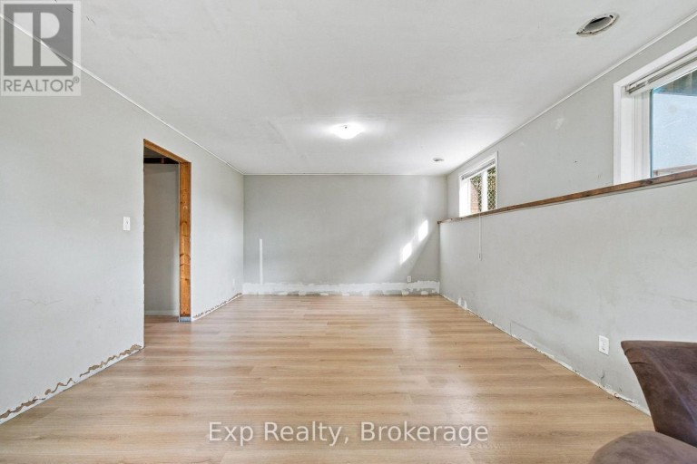 216 BRANT STREET, Deseronto (Deseronto (Town)), Ontario, K0K1X0