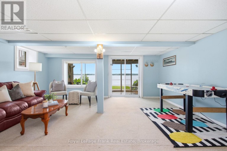 36 WAKEFORD ROAD, Kawartha Lakes (Little Britain), Ontario, K0M2C0