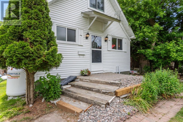 36 WAKEFORD ROAD, Kawartha Lakes (Little Britain), Ontario, K0M2C0