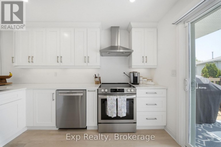 134 FINCH DRIVE, Belleville (Belleville Ward), Ontario, K8P5L4