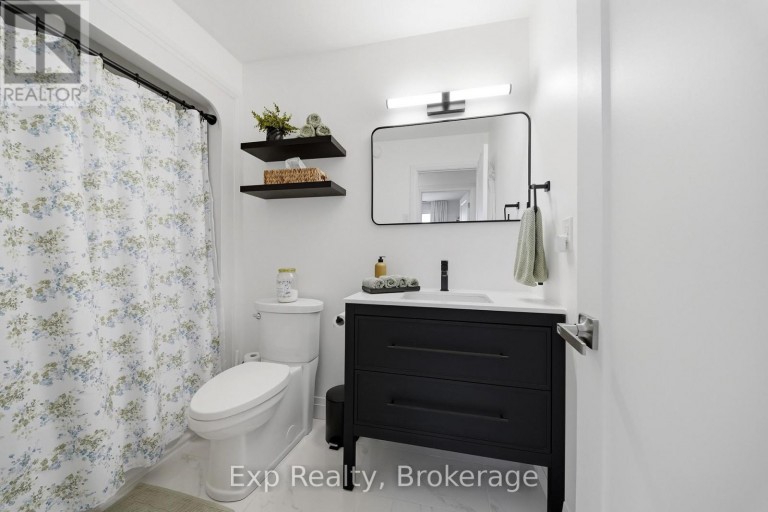 134 FINCH DRIVE, Belleville (Belleville Ward), Ontario, K8P5L4