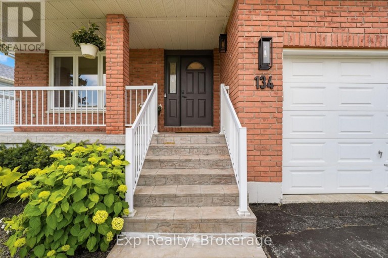 134 FINCH DRIVE, Belleville (Belleville Ward), Ontario, K8P5L4