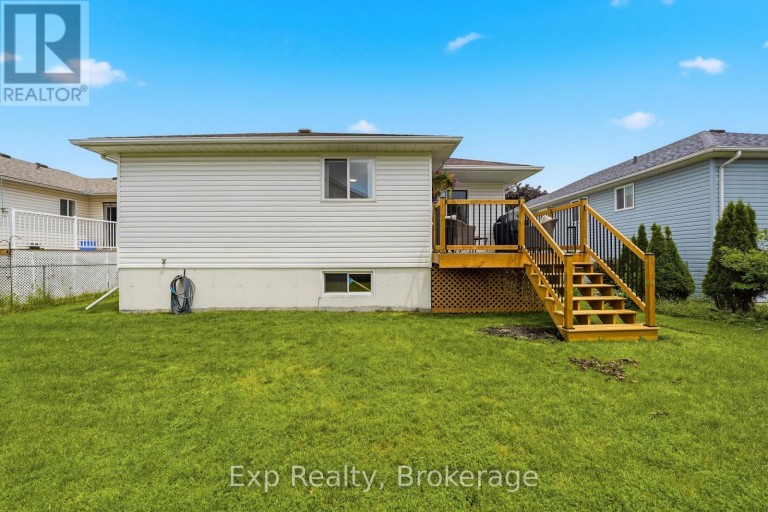 134 FINCH DRIVE, Belleville (Belleville Ward), Ontario, K8P5L4