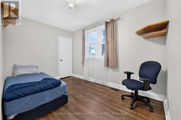 599 DONEGAL STREET, Peterborough (Town Ward 3), Ontario, K9H4M3
