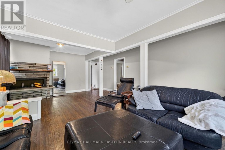 599 DONEGAL STREET, Peterborough (Town Ward 3), Ontario, K9H4M3
