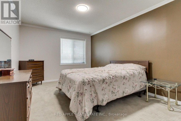 2277 SCYTHES STREET, Innisfil (Stroud), Ontario, L9S1G7