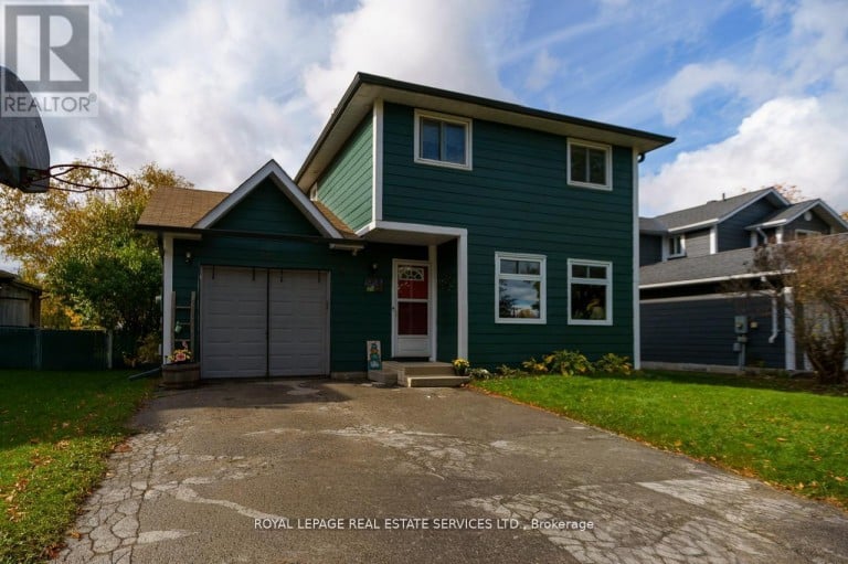 114 ELIZABETH STREET, Barrie (Ardagh), Ontario, L4N6P2