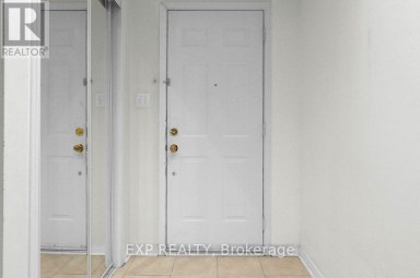 13 - 7035 REXWOOD ROAD Mississauga (Malton) Ontario photo 3