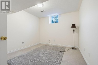 29 BLAKETON COURT Brampton (Vales of Castlemore) Ontario photo 36