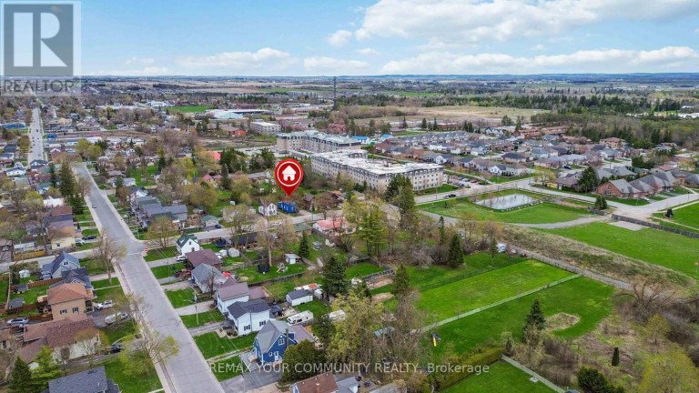 74 ADELAIDE STREET S, Kawartha Lakes (Lindsay), Ontario, K9V3K1
