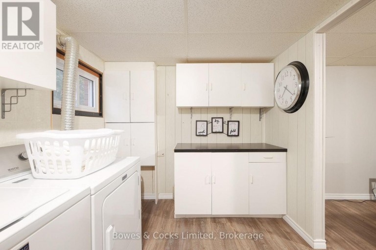591 OTONABEE DRIVE, Peterborough (Ashburnham Ward 4), Ontario, K9J7X8
