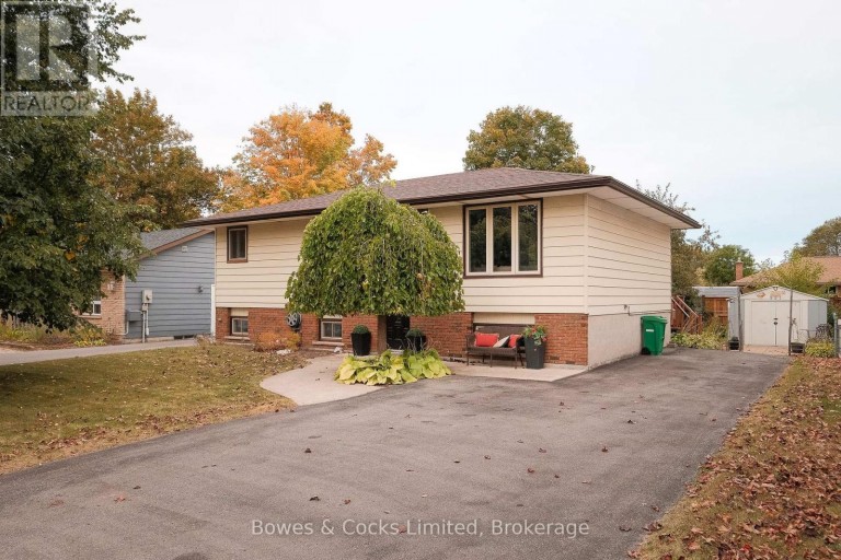 591 OTONABEE DRIVE, Peterborough (Ashburnham Ward 4), Ontario, K9J7X8