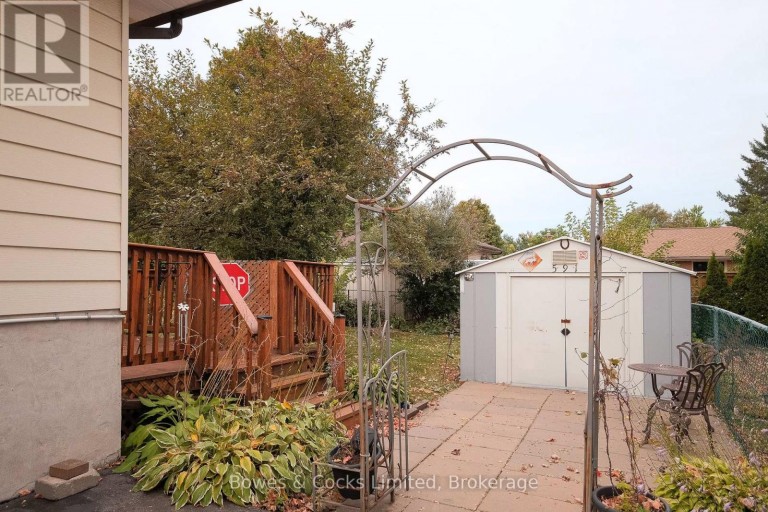 591 OTONABEE DRIVE, Peterborough (Ashburnham Ward 4), Ontario, K9J7X8