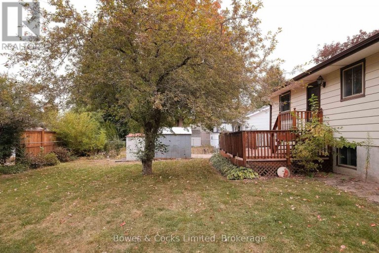 591 OTONABEE DRIVE, Peterborough (Ashburnham Ward 4), Ontario, K9J7X8