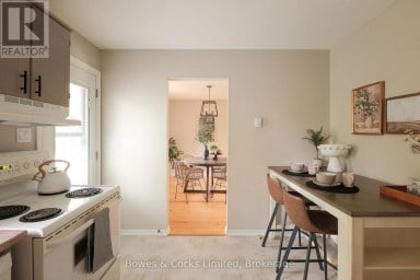 591 OTONABEE DRIVE Peterborough (Ashburnham Ward 4) Ontario photo 8