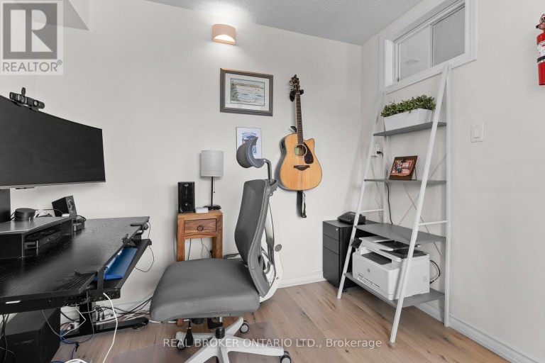 502 - 99 CAMERON STREET, Toronto (Kensington-Chinatown), Ontario, M5T3A2