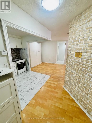 408 - 330 DIXON ROAD, Toronto (Kingsview Village-The Westway), Ontario, M9R1S9
