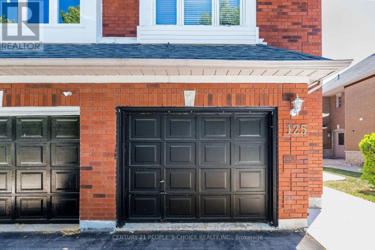 125 RAINFOREST DRIVE, Brampton (Sandringham-Wellington), Ontario, L6R1A3