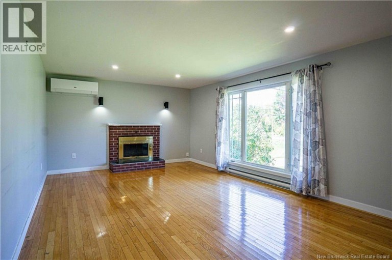 298 Route 105, Maugerville, New Brunswick, E3A8G2