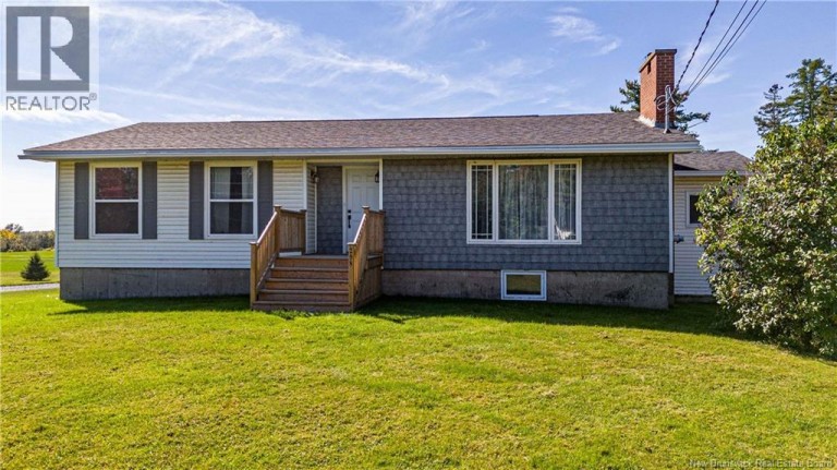 298 Route 105, Maugerville, New Brunswick, E3A8G2