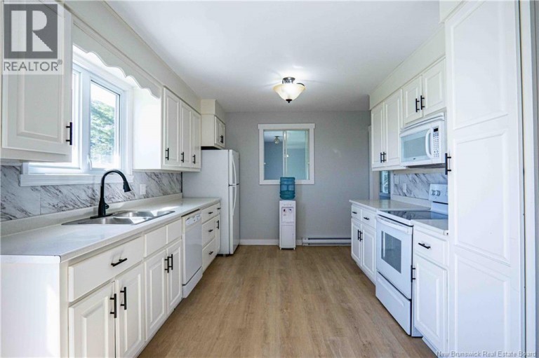 298 Route 105, Maugerville, New Brunswick, E3A8G2