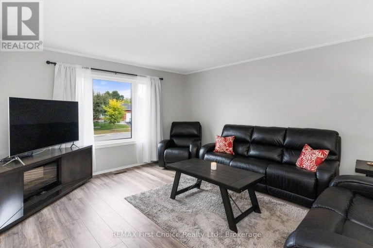 177 FLAMINGO DRIVE, Thunder Bay (River Terrace), Ontario, P7B6K3