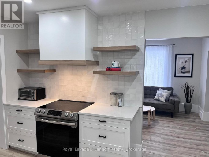 434 HEBERT STREET, Thunder Bay (College Heights), Ontario, P7A4H4