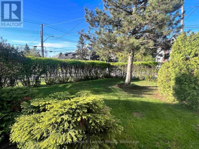 434 HEBERT STREET, Thunder Bay (College Heights), Ontario, P7A4H4