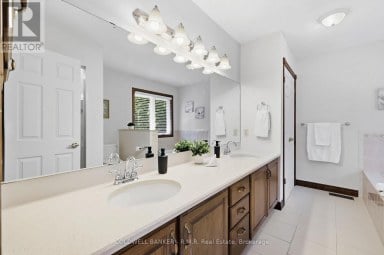 138 SAMAC TRAIL Oshawa (Samac) Ontario photo 25