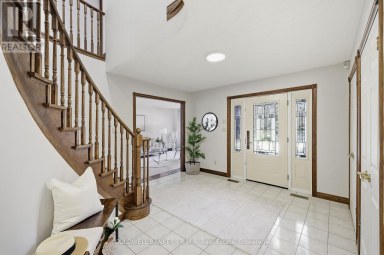 138 SAMAC TRAIL Oshawa (Samac) Ontario photo 5