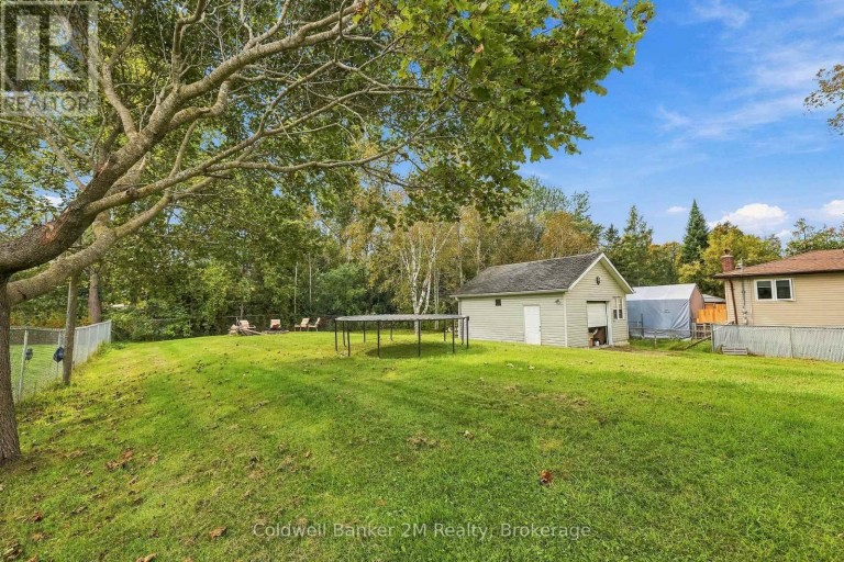31 JOHNSTON STREET, Georgina (Pefferlaw), Ontario, L0E1N0