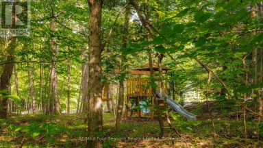 129 DAVOS DRIVE Blue Mountains Ontario photo 42