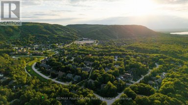 129 DAVOS DRIVE Blue Mountains Ontario photo 45