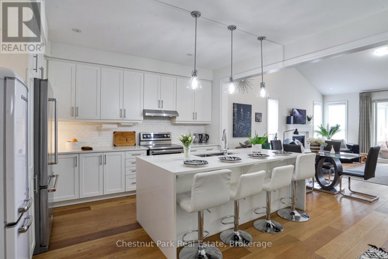 5 HUNTER PLACE, Bracebridge (Macaulay), Ontario, P1L0C9