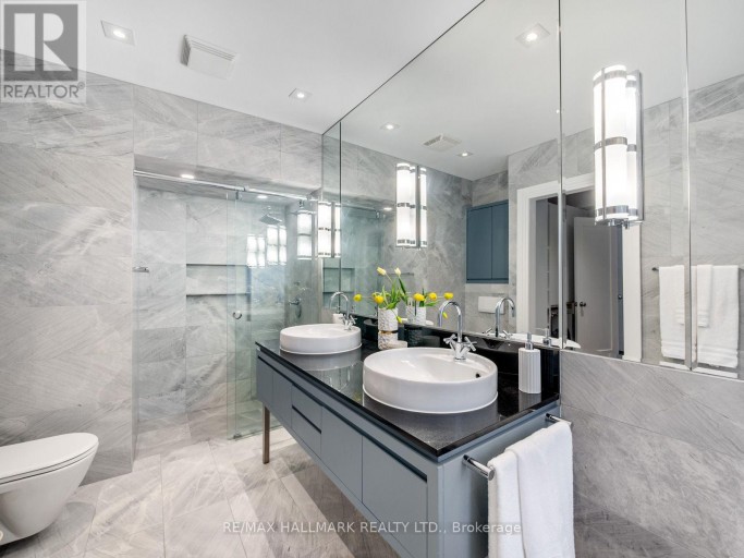 81 MACPHERSON AVENUE, Toronto (Annex), Ontario, M5R1W7