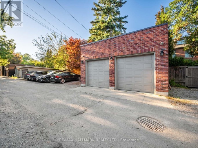 81 MACPHERSON AVENUE, Toronto (Annex), Ontario, M5R1W7